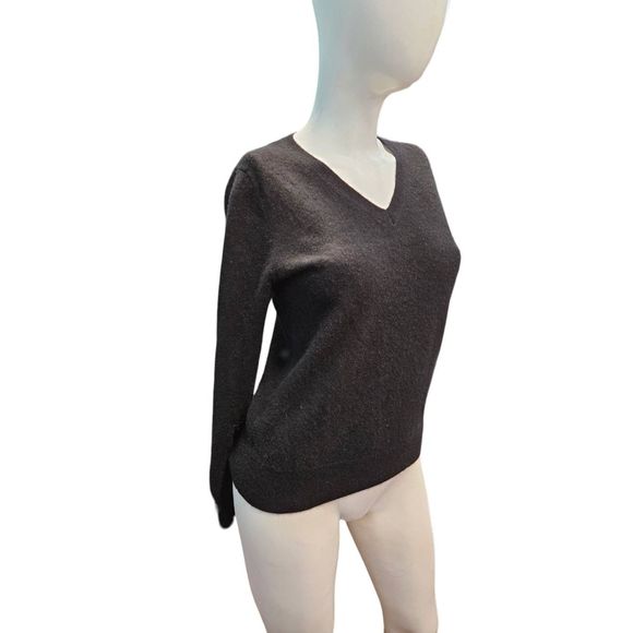 Last Brand Black Cashmere V Neck Sweater Medium Womens Fall Winter - Picture 3 of 8